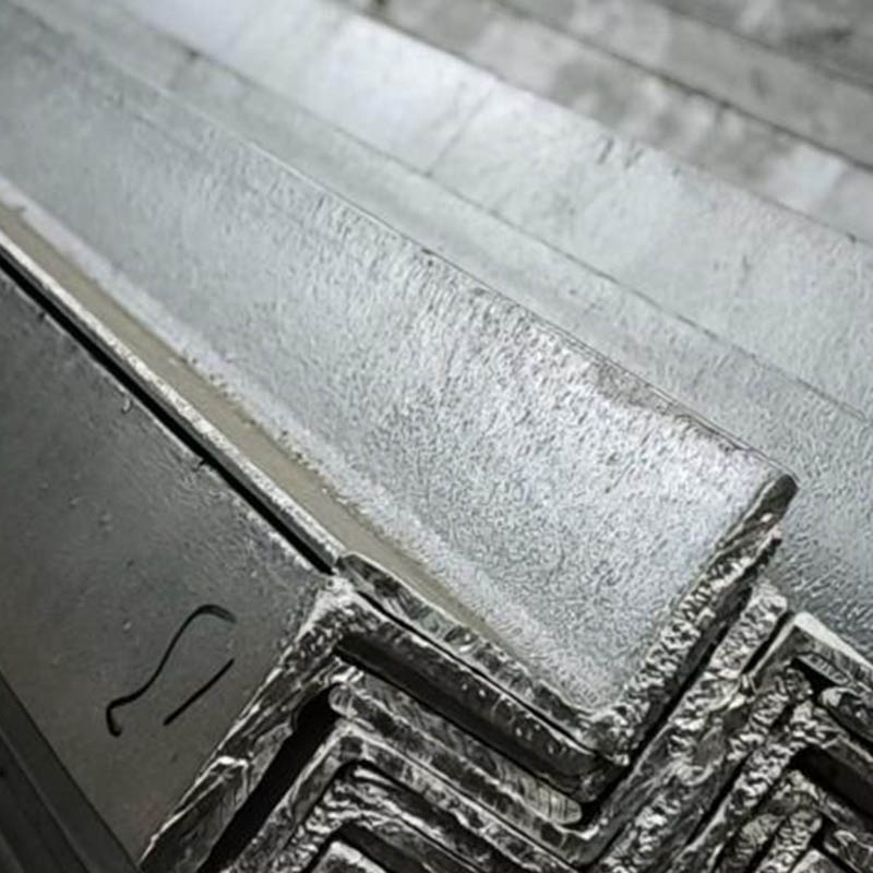 Mi teszi az Angle Steel-t az ipari üzemek karbantartásának legnépszerűbb anyagává?